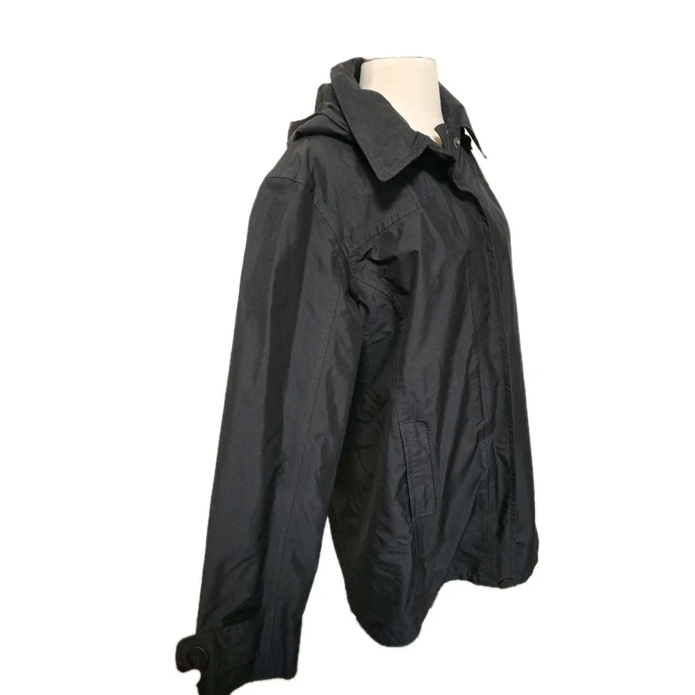 L.L.Bean Women's Black Hooded Rain Coat Jacket Size Medium Waterproof Jacket